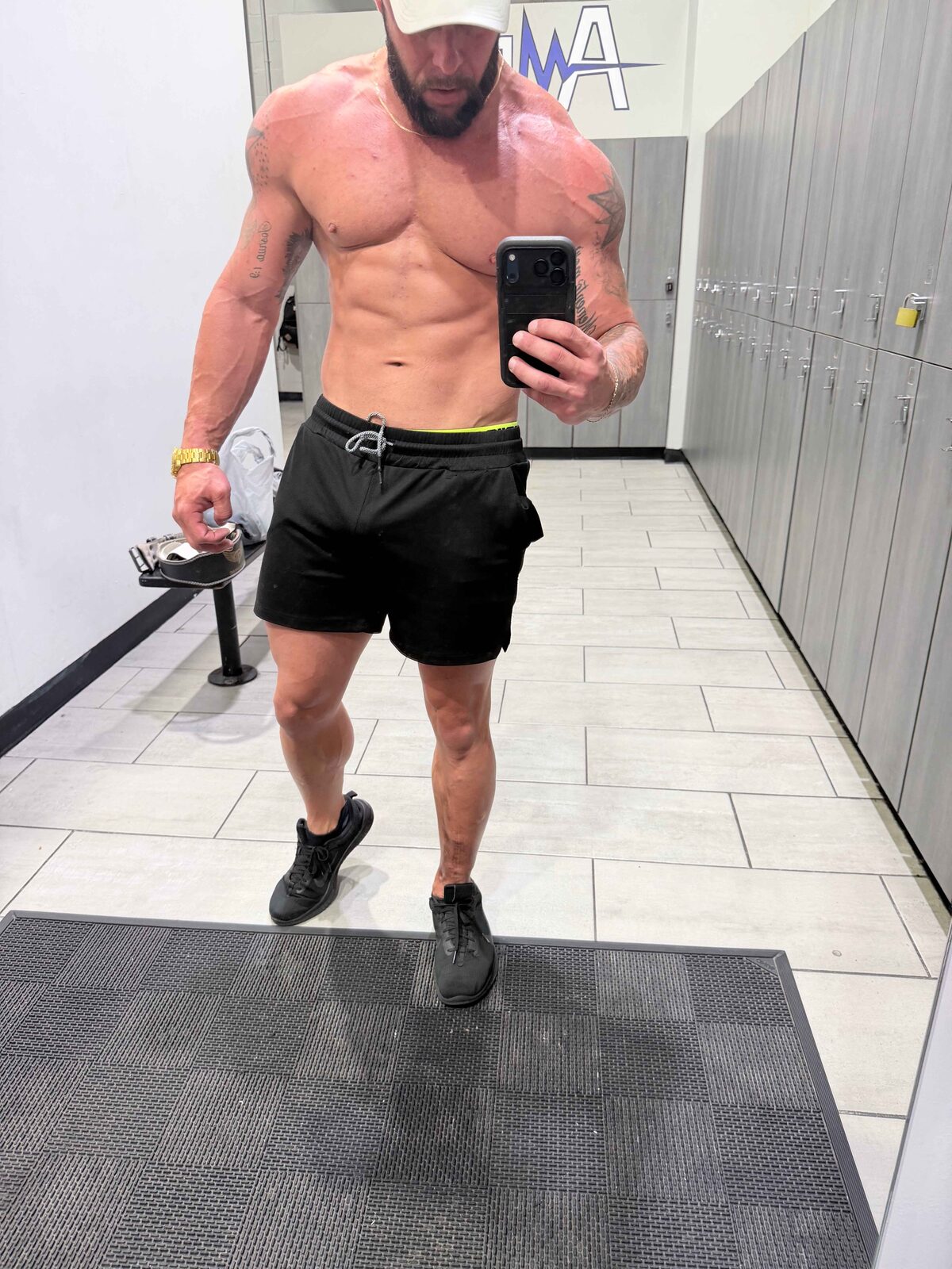 Ernesto Torna, certified personal trainer and nutritionist